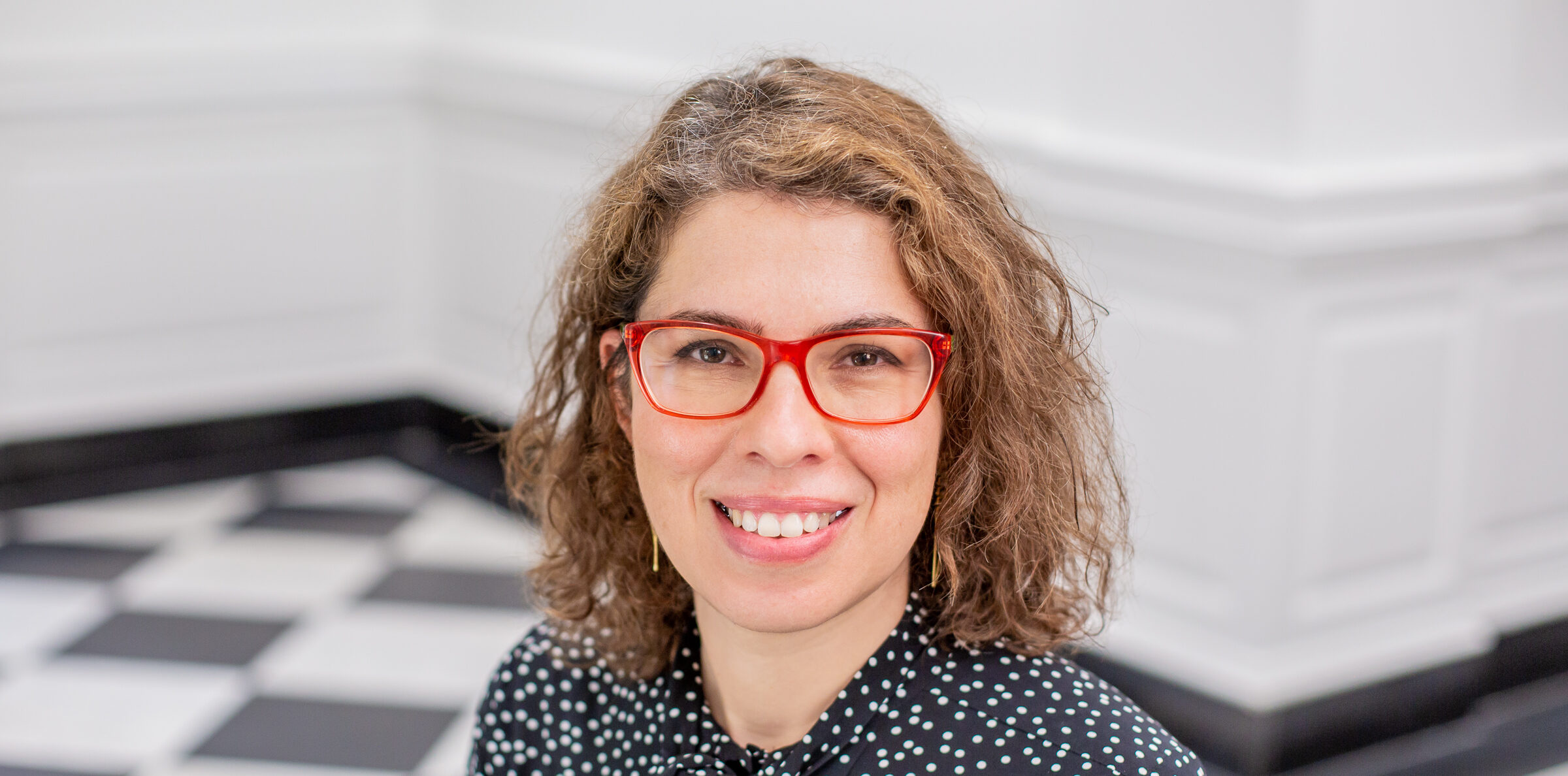 Renata Leitão receives fellowship from Bronfenbrenner Center for Translational Research at Cornell